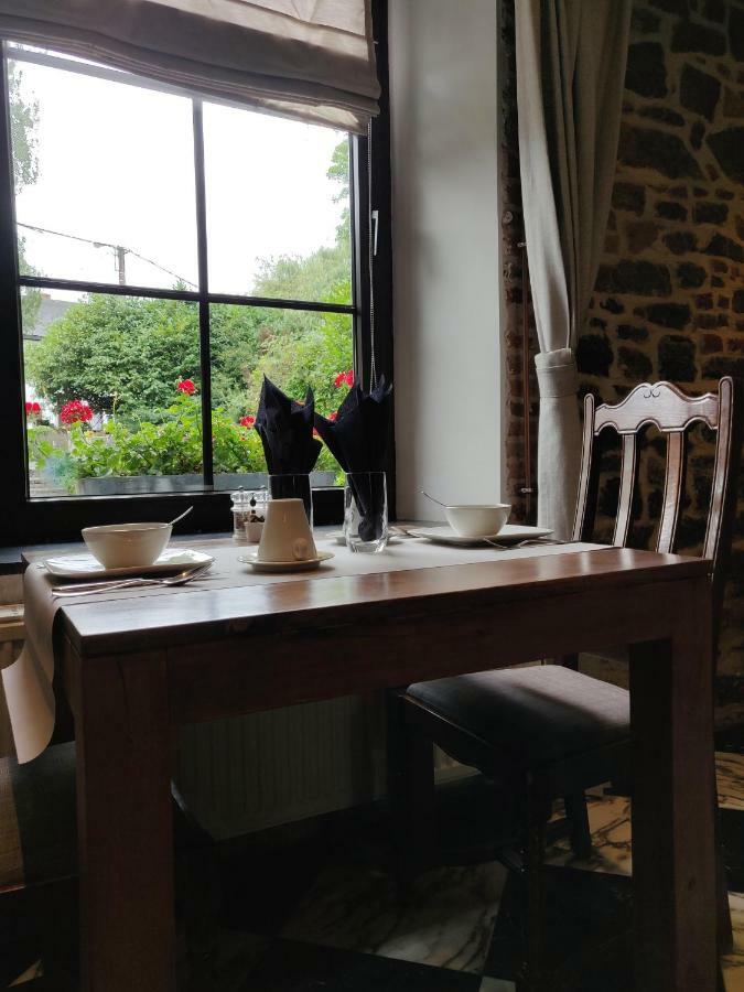Le Temps D'Une Escapade Silenrieux Bagian luar foto
